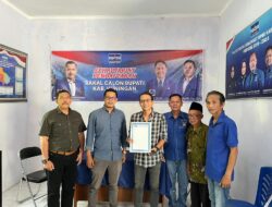 Maju Pilkada Kuningan, Boy Sandi Daftar Demokrat