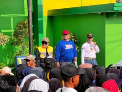 Penasihat Kapolri Andi Gani Nena Wea Gelar Jalan Santai Bersama Warga Desa Haurkuning