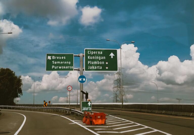 Lebaran 2025: Simak Prediksi Arus Mudik dan Jadwal Liburnya