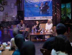 Kupas Dunia Rekrutmen, Komunitas Jalan Bareng Gelar Talkshow NGOPI di Kuningan