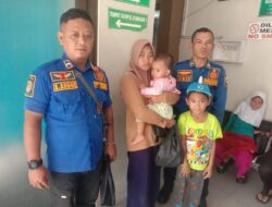 Damkar Kuningan Selamatkan Balita 16 Bulan yang Jarinya Terjepit di Pintu ATM RSUD ’45