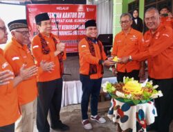 Gerakan Rakyat Kuningan Resmikan Kantor Baru, Tegaskan Dukungan untuk Anies 2029