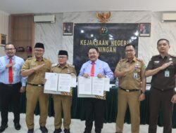 Pemkab dan Kejari Kuningan Tandatangani MoU Pendampingan Hukum Perdata dan TUN