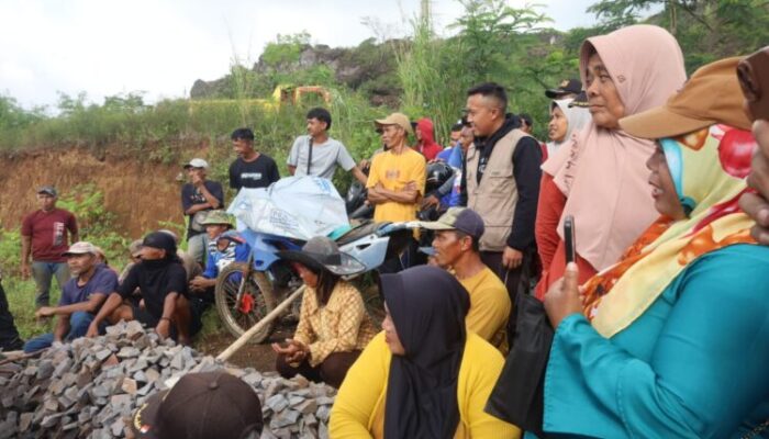 Galian C Ilegal di Cileuleuy Ditutup Pemprov Jabar, Bupati Kuningan Turun Langsung Cari Solusi Nasib Warga