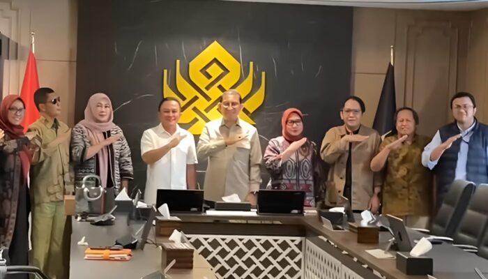 Fadli Zon Tertarik Kunjungi Linggarjati, Bupati Dian Promosikan Budaya Kuningan