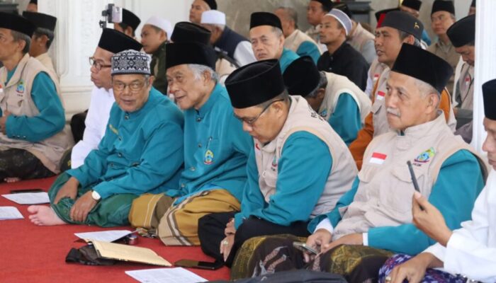 Ratusan Ulama Berkumpul di Pendopo Kuningan, Bupati Dian Titip Pesan Penting Jelang Lebaran