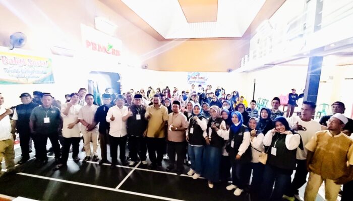 Baksos 9700 ke-10, Alumni SMPN 1 dan SMAN 1 Ciawigebang Santuni 100 Anak Yatim di Desa Pangkalan