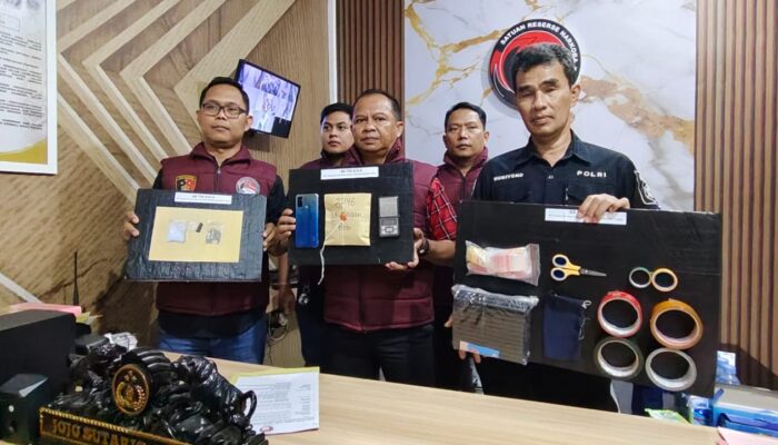 Pengedar Narkoba Bekasi Ditangkap di Kuningan, Polisi Sita 33 Gram Sabu dan 46 Ekstasi