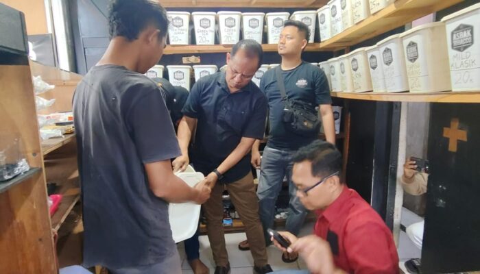 Dituding Terlibat Kartel Obat, Ini Hasil Investigasi Polres Kuningan di Lokasi Viral